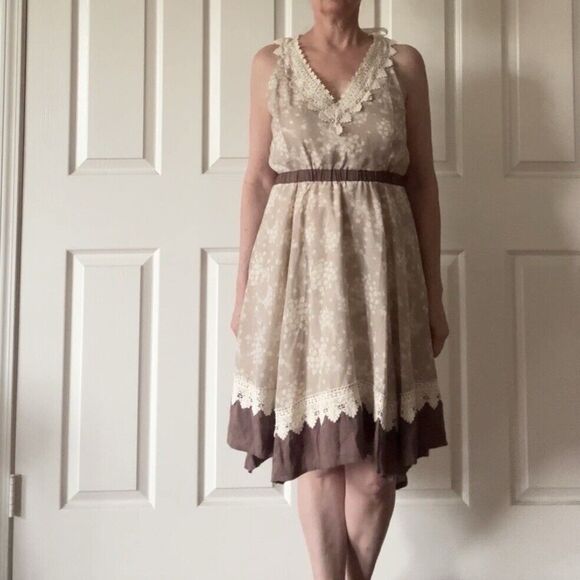 Ryu Womens Dress Sz Large Brown Floral Boho Cottagecore Asymmetrical Hem Country - Picture 2 of 12